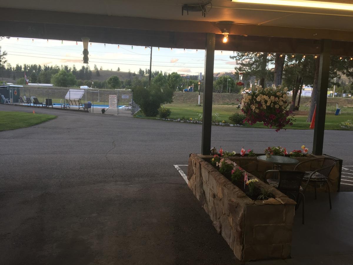 Evergreen Motel Princeton Exterior photo